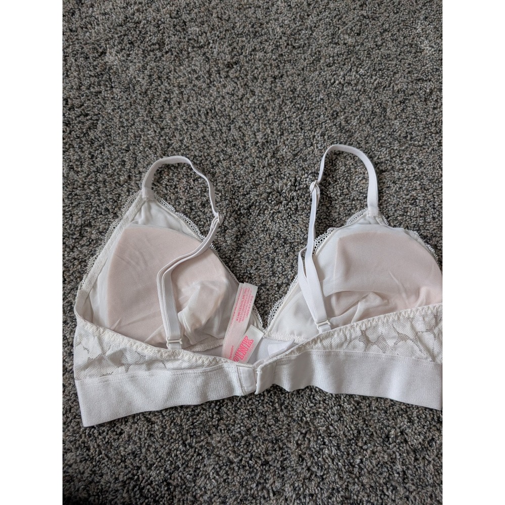 PINK Victoria's Secret White Floral Lace Triangle Bralette Size Medium Hook Eye - Picture 4 of 4